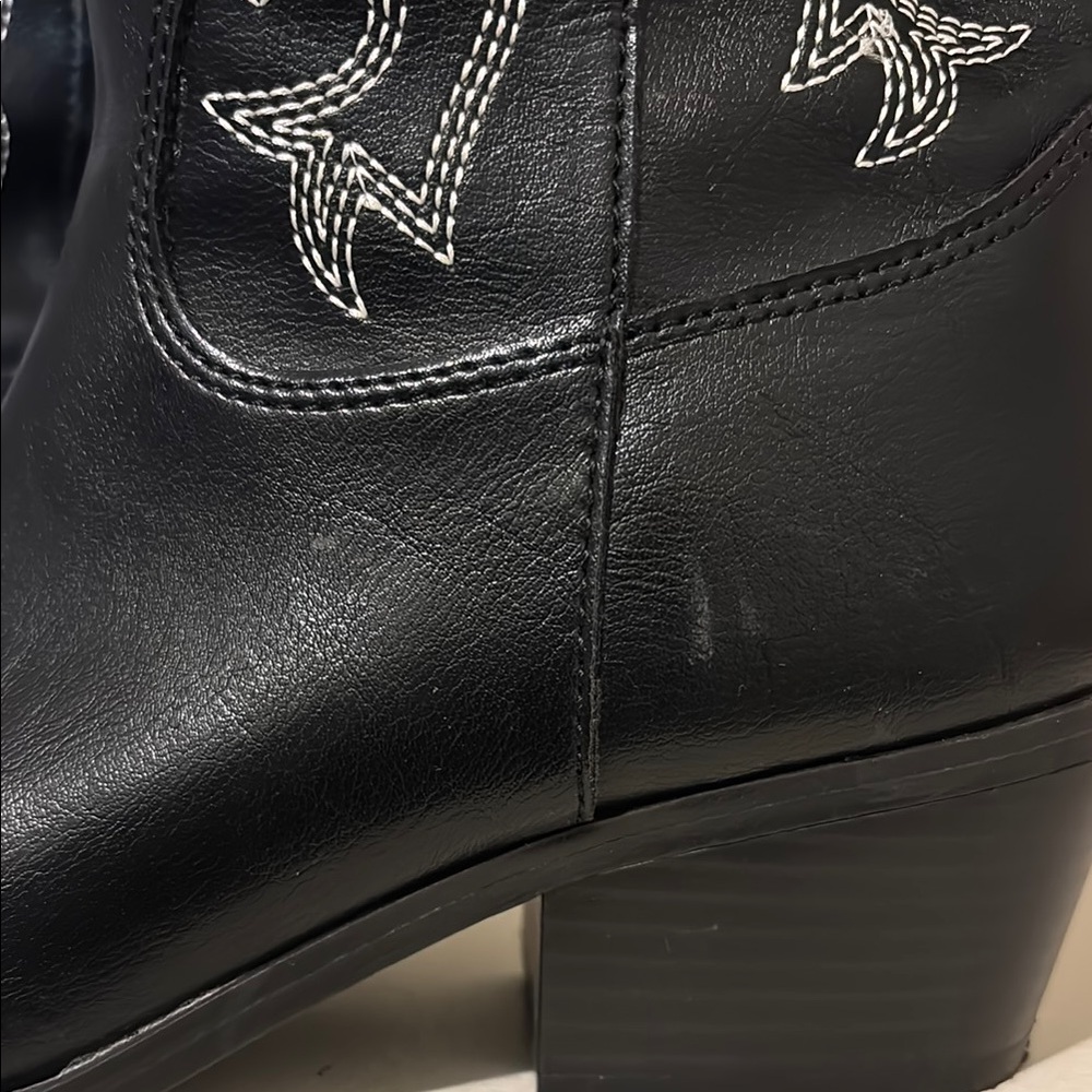 Women Size 7 Black Western Boots - Picture 6 of 7